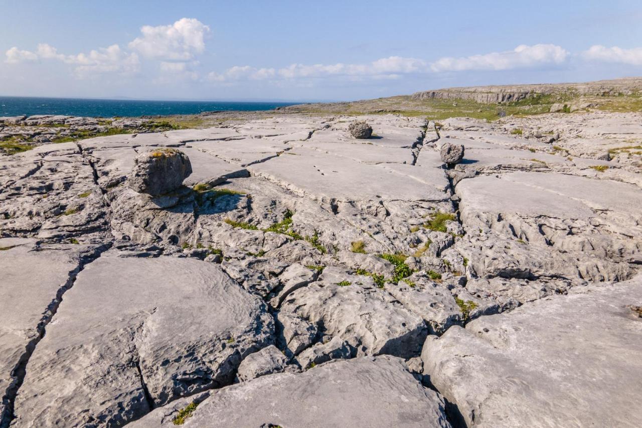 Into The Burren Hotel Murroogh Bagian luar foto