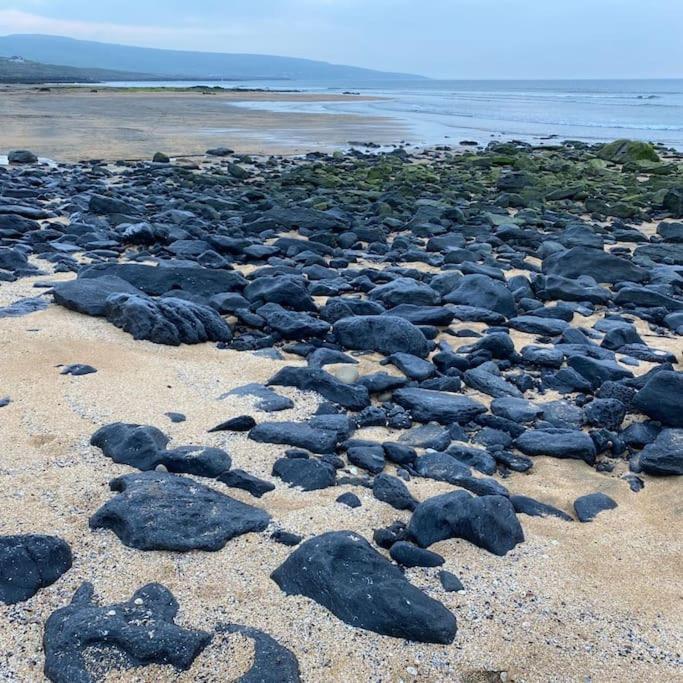 Into The Burren Hotel Murroogh Bagian luar foto