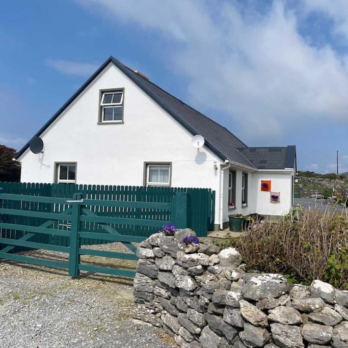 Into The Burren Hotel Murroogh Bagian luar foto
