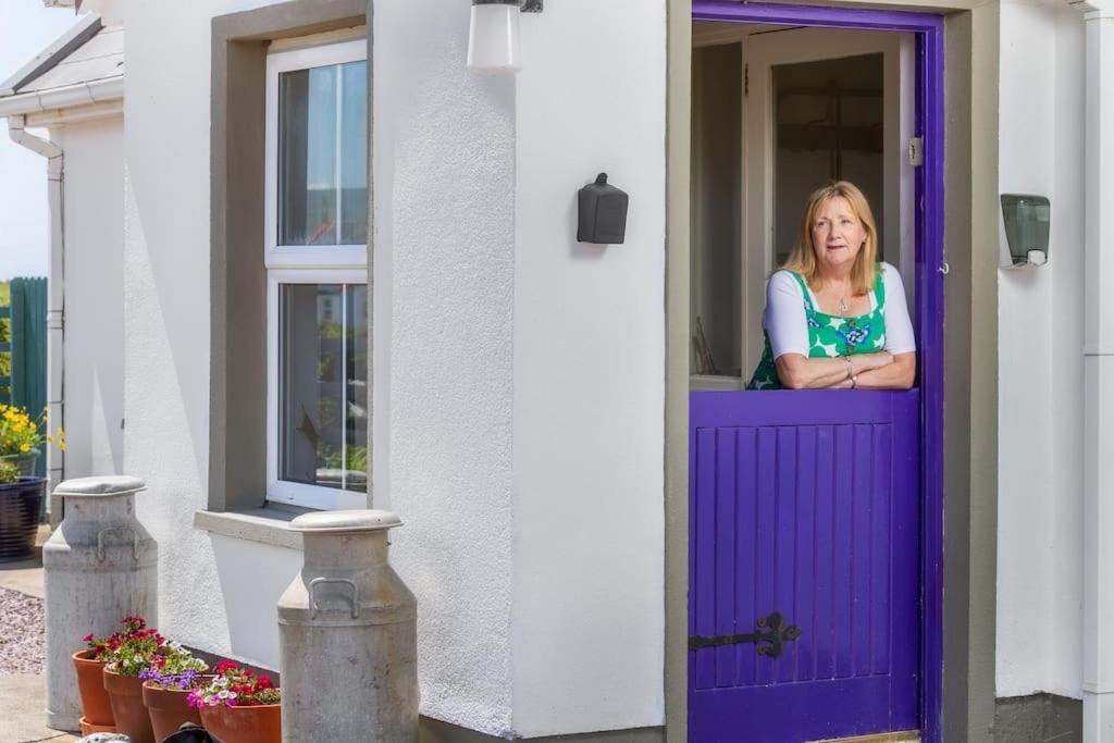 Into The Burren Hotel Murroogh Bagian luar foto