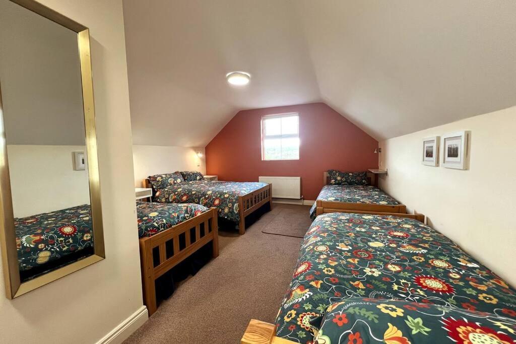 Into The Burren Hotel Murroogh Bagian luar foto