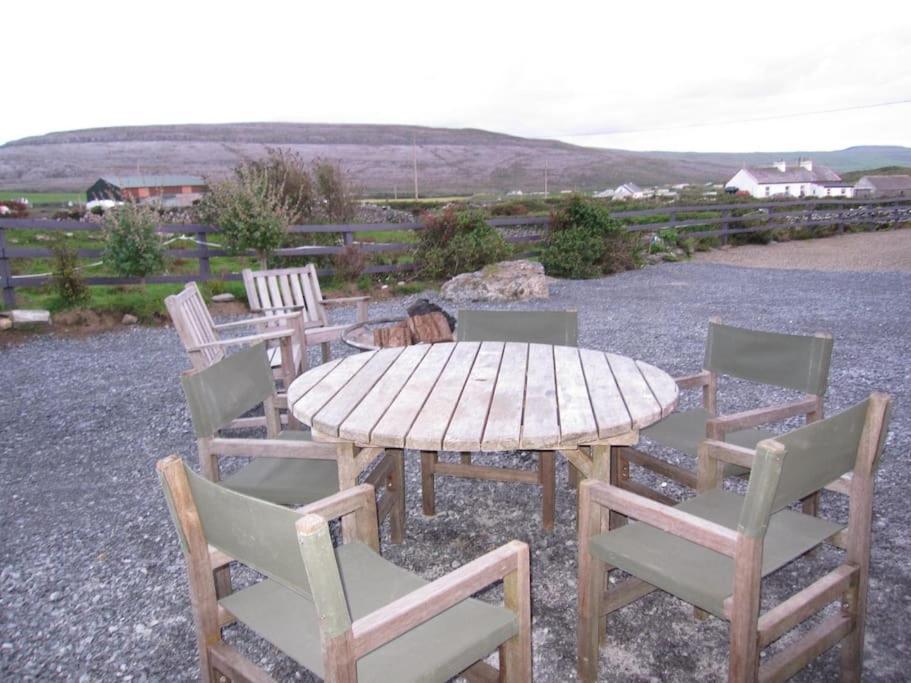 Into The Burren Hotel Murroogh Bagian luar foto