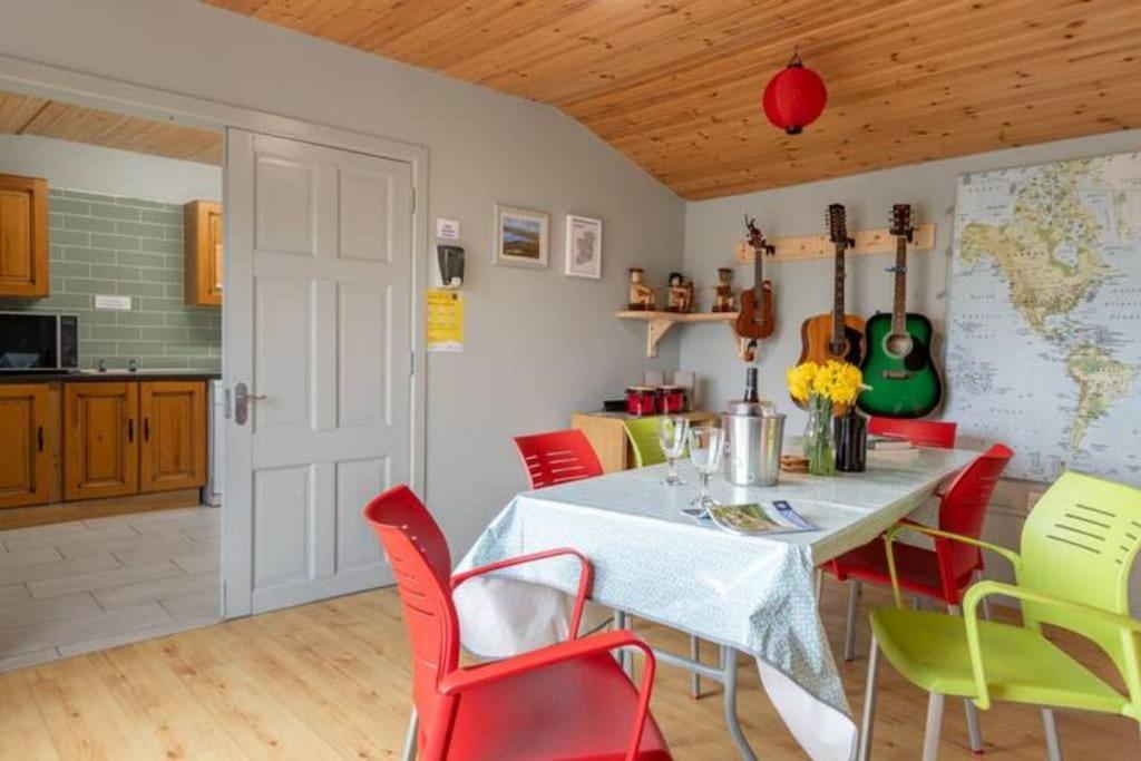 Into The Burren Hotel Murroogh Bagian luar foto