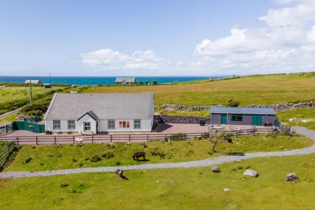 Into The Burren Hotel Murroogh Bagian luar foto